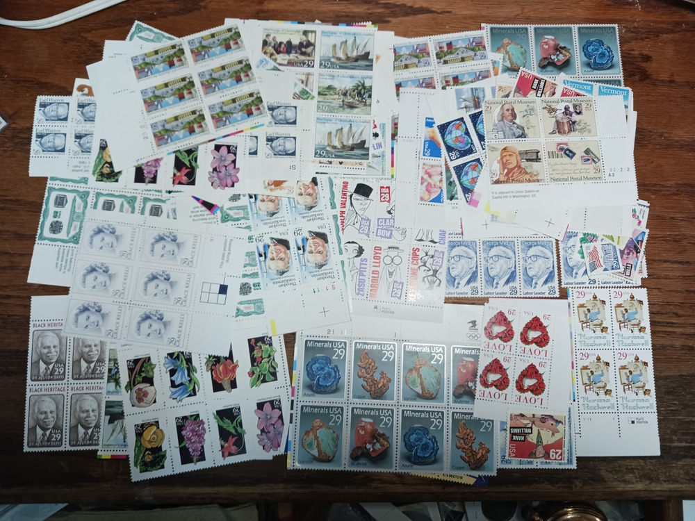 $100.00 face value assorted u.s. postage stamps unissued USPS rab3029